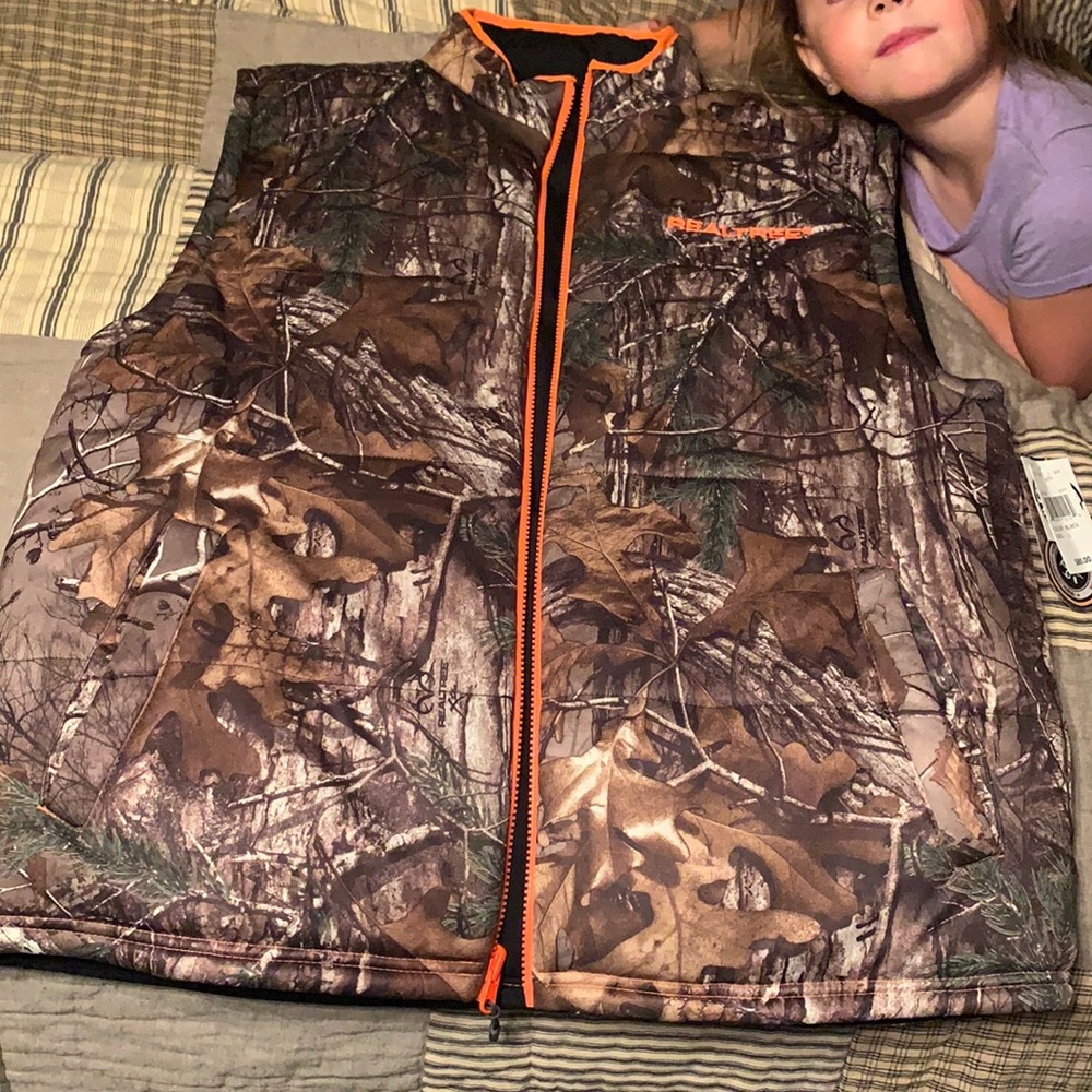 Real tree camo vest
